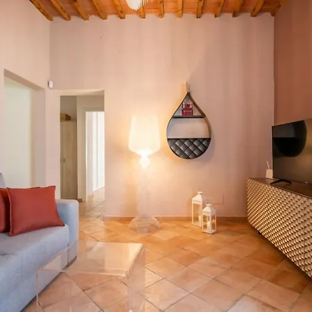 Lh Elenas Terrace * Terricciola
