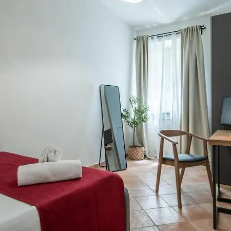 Lh Elenas Terrace Apartment