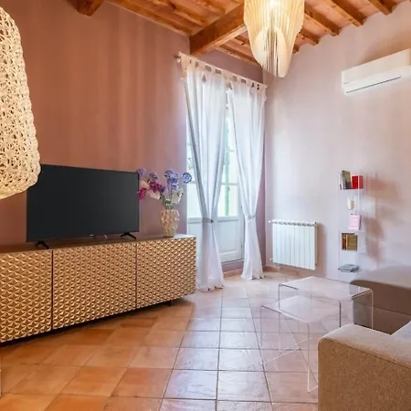 Lh Elenas Terrace Terricciola