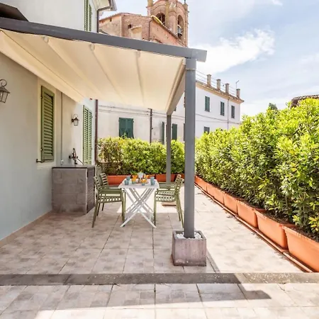 Lh Elenas Terrace * Terricciola